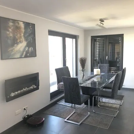 Entire In - 2 Bedrooms Schieren