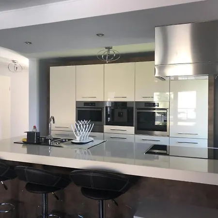 Apartament Entire In - 2 Bedrooms *