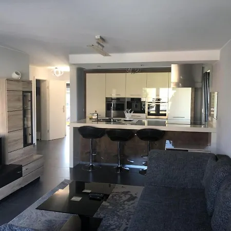 Appartement Entire In - 2 Bedrooms Schieren